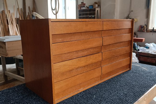 Komoda pred renováciou